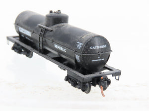 N Scale Micro-Trains MTL 06500600 GATX Leasing 39' Single Dome Tankcar #8556