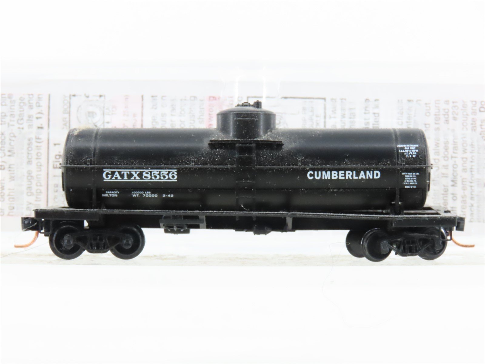 N Scale Micro-Trains MTL 06500600 GATX Leasing 39' Single Dome Tankcar #8556