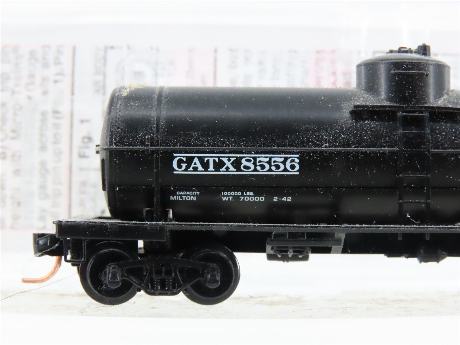 N Scale Micro-Trains MTL 06500600 GATX Leasing 39' Single Dome Tankcar #8556