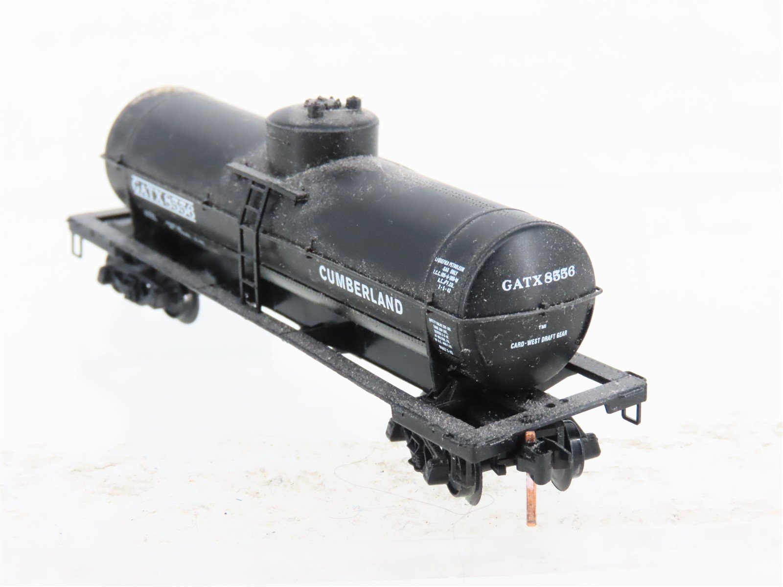 N Scale Micro-Trains MTL 06500600 GATX Leasing 39' Single Dome Tankcar #8556