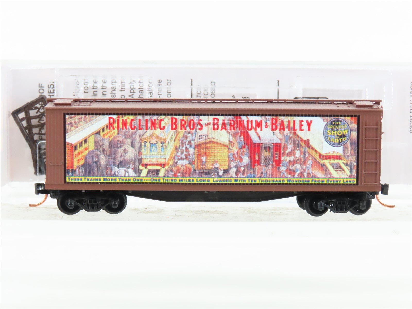 N Scale Micro-Trains MTL 04700409 Ringling Bros 40' Wood Reefer Billboard #9