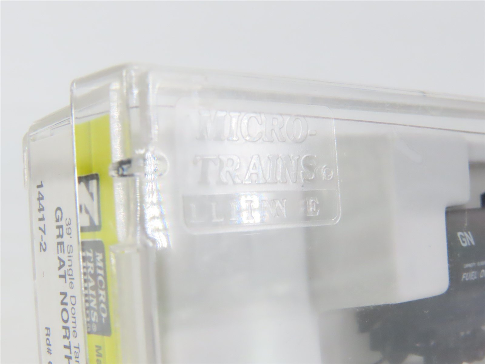 Z Micro-Trains MTL 14417-2 GN Great Northern 39' Single Dome Tankcar #X1155