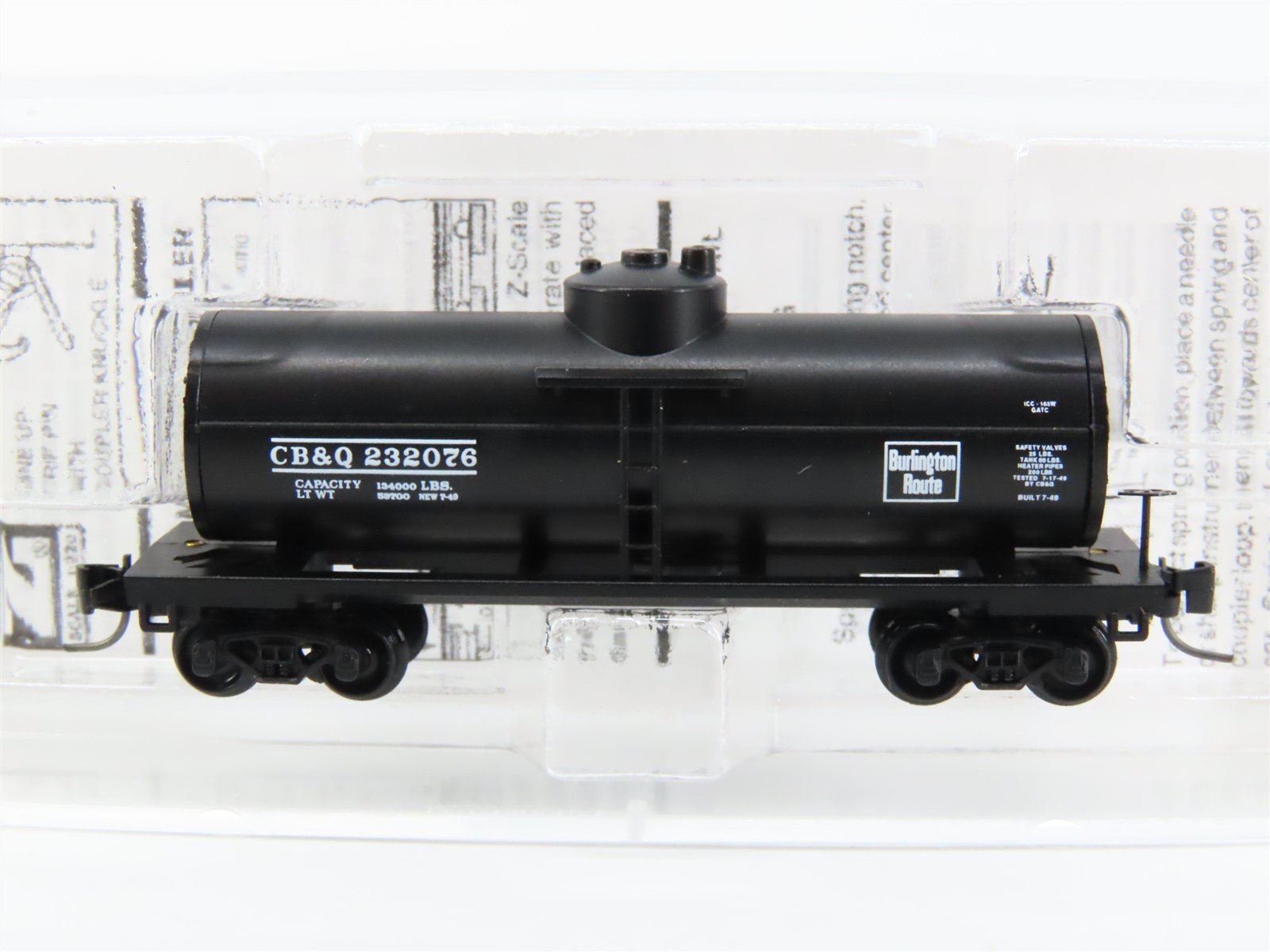 Z Micro-Trains MTL 53000070 CBQ Burlington 39' Single Dome Tankcar #232076