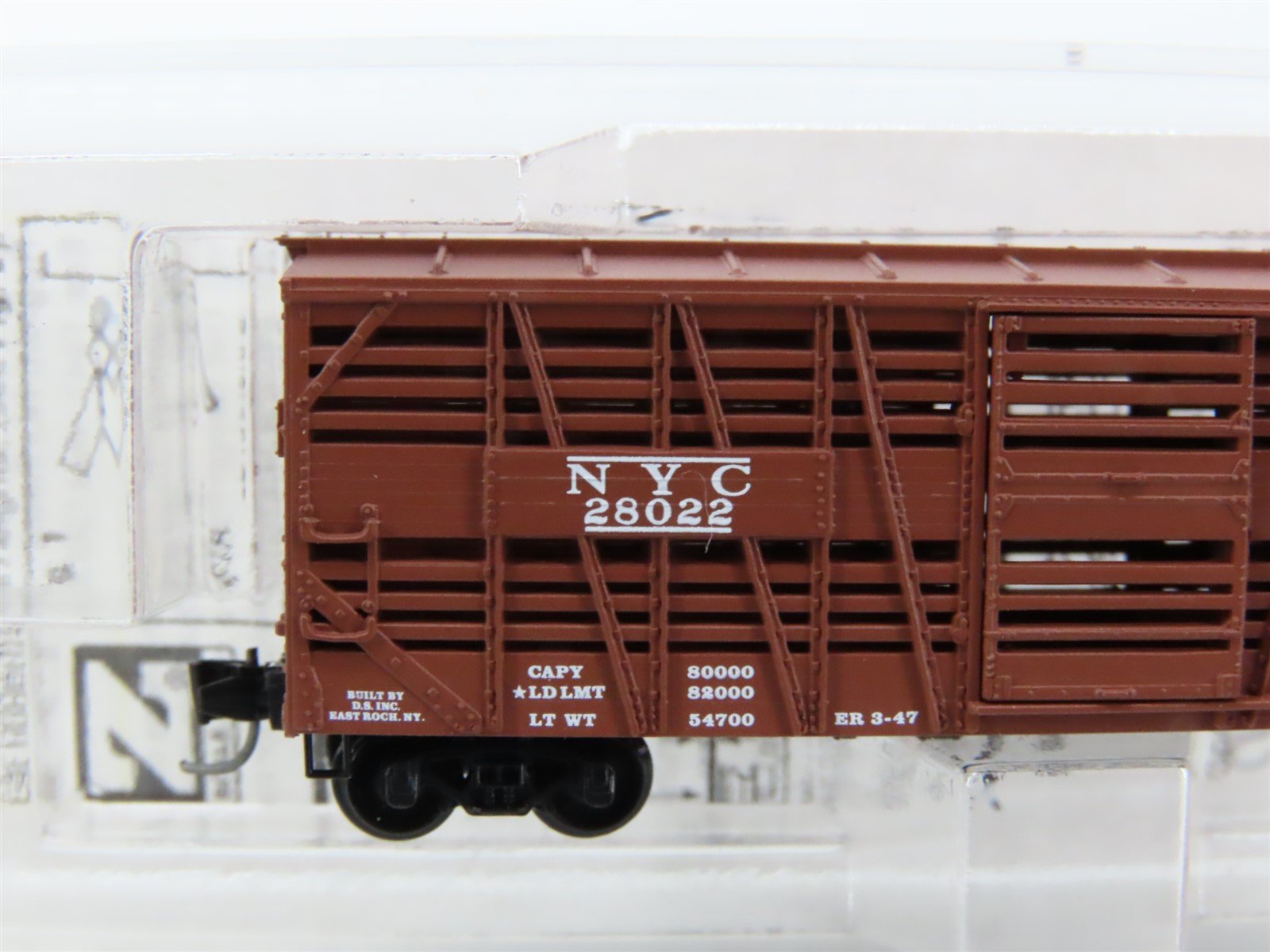 Z Micro-Trains MTL 13806-2 NYC New York Central 40' Despatch Stock Car #28022