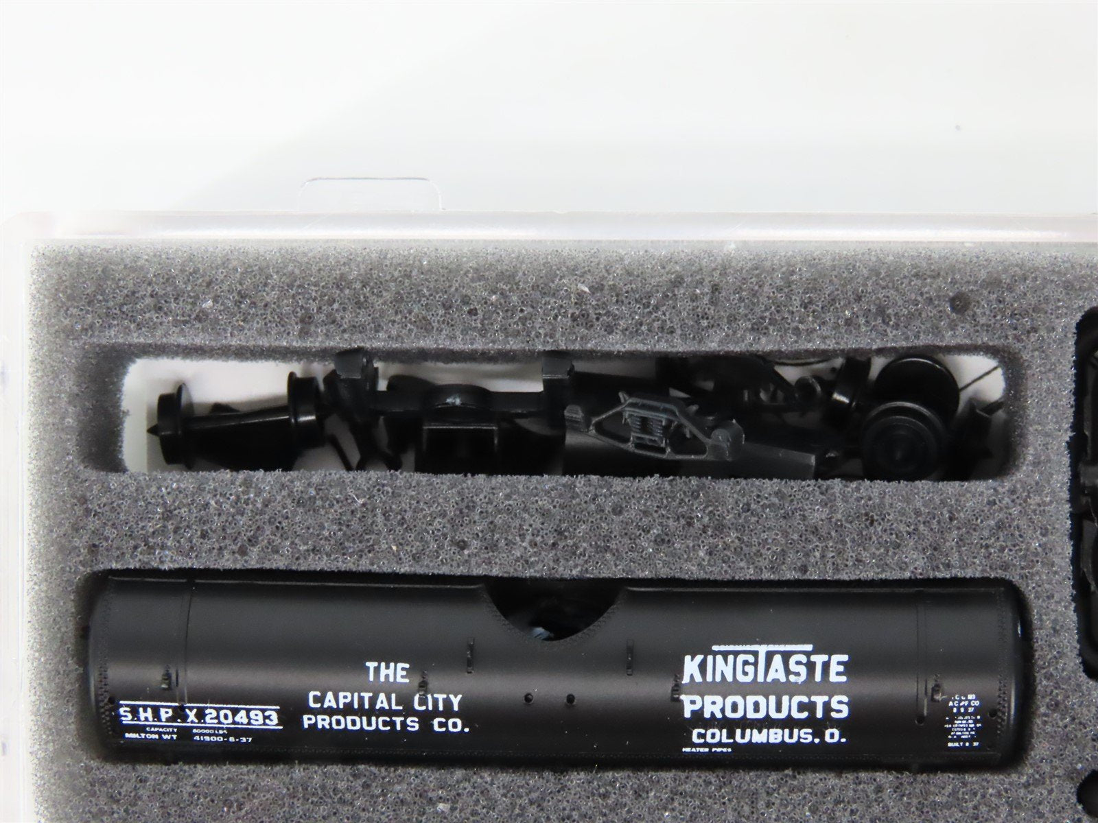 N Scale Intermountain 61319-08 SHPX Kingtaste Single Dome Tankcar #20493 Kit