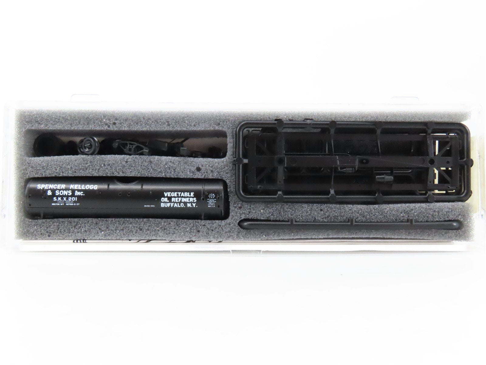 N Scale Intermountain 61303-15 SKX Spencer Single Dome Tankcar #201 Kit