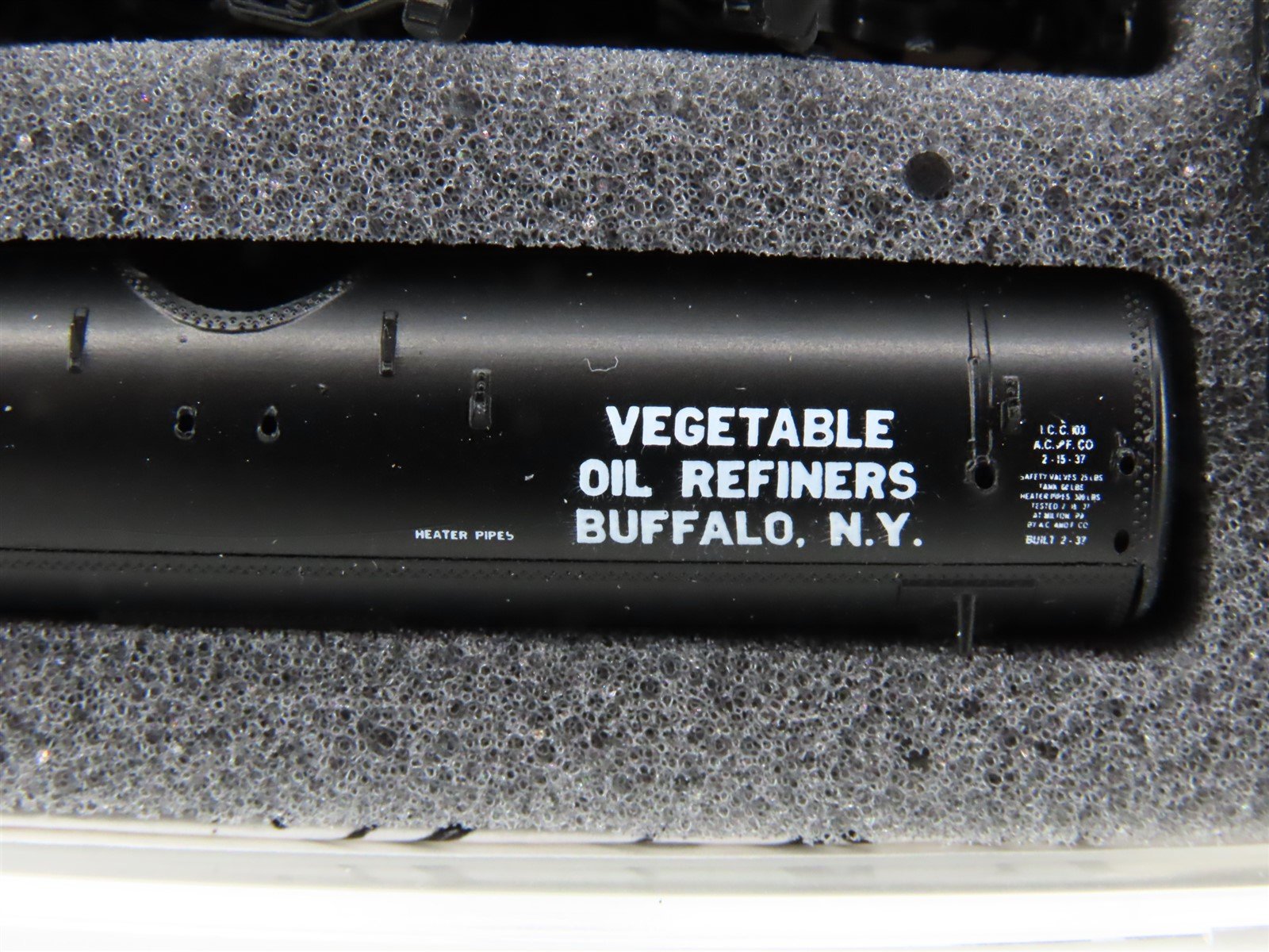 N Scale Intermountain 61303-15 SKX Spencer Single Dome Tankcar #201 Kit