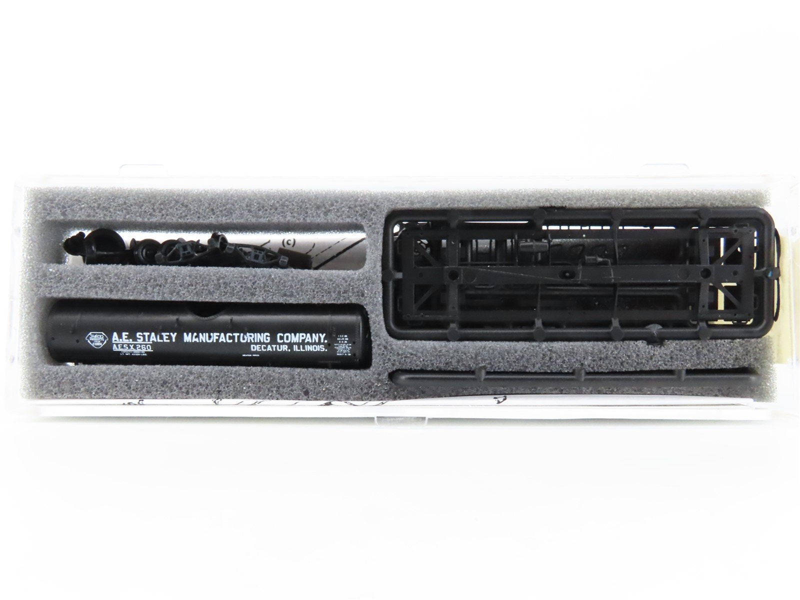 N Scale Intermountain 61312-06 AESX A.E Staley Single Dome Tankcar #260 Kit