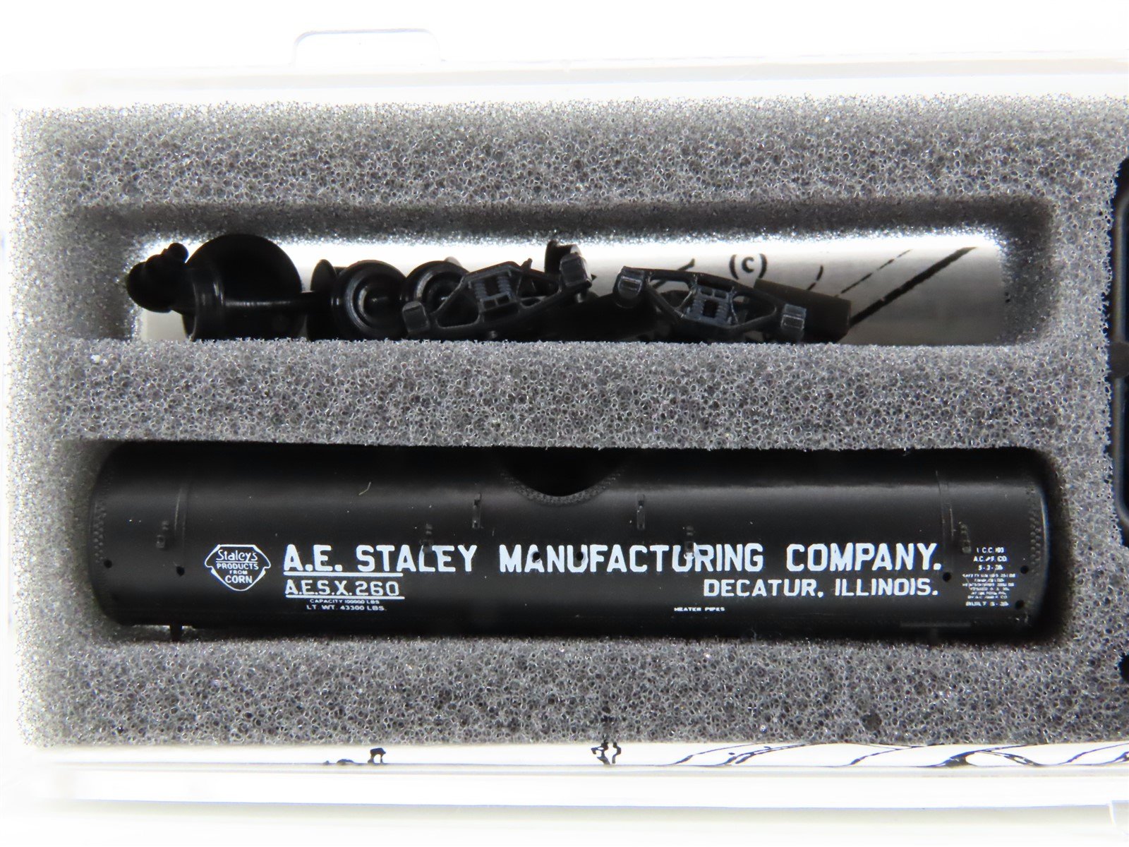 N Scale Intermountain 61312-06 AESX A.E Staley Single Dome Tankcar #260 Kit