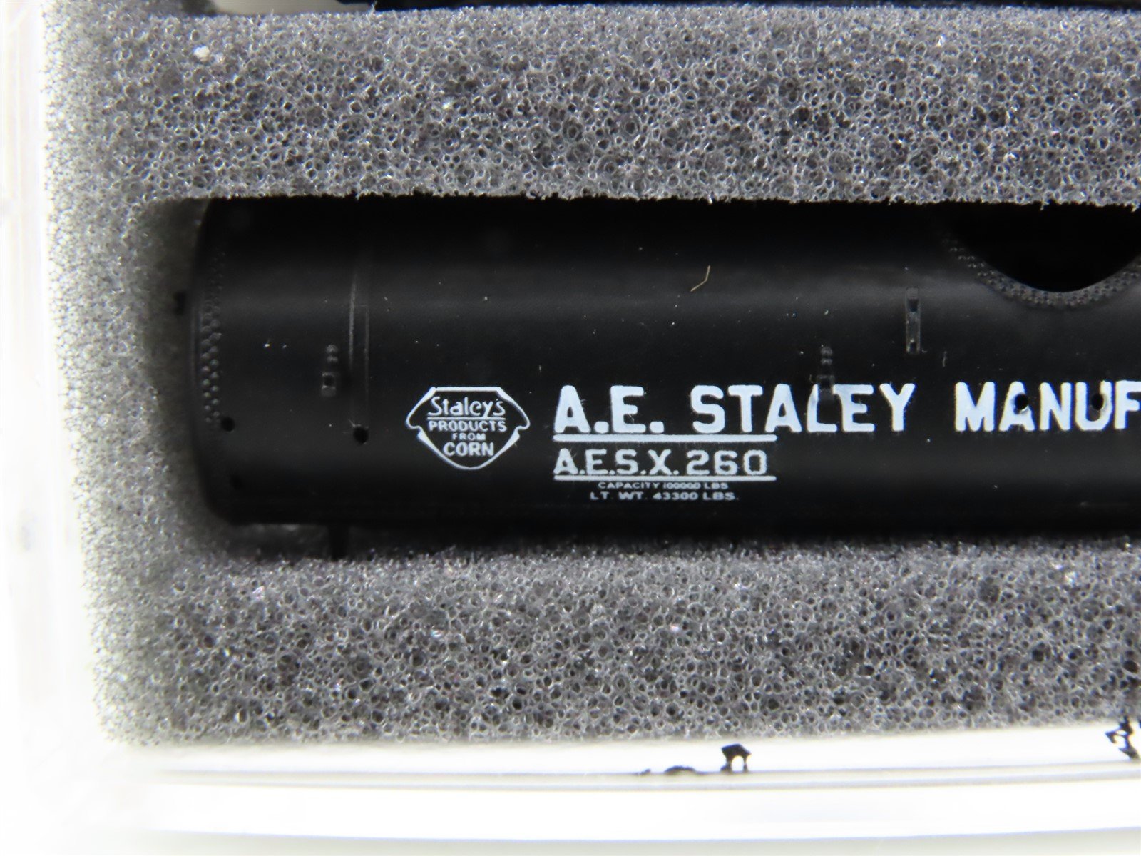 N Scale Intermountain 61312-06 AESX A.E Staley Single Dome Tankcar #260 Kit