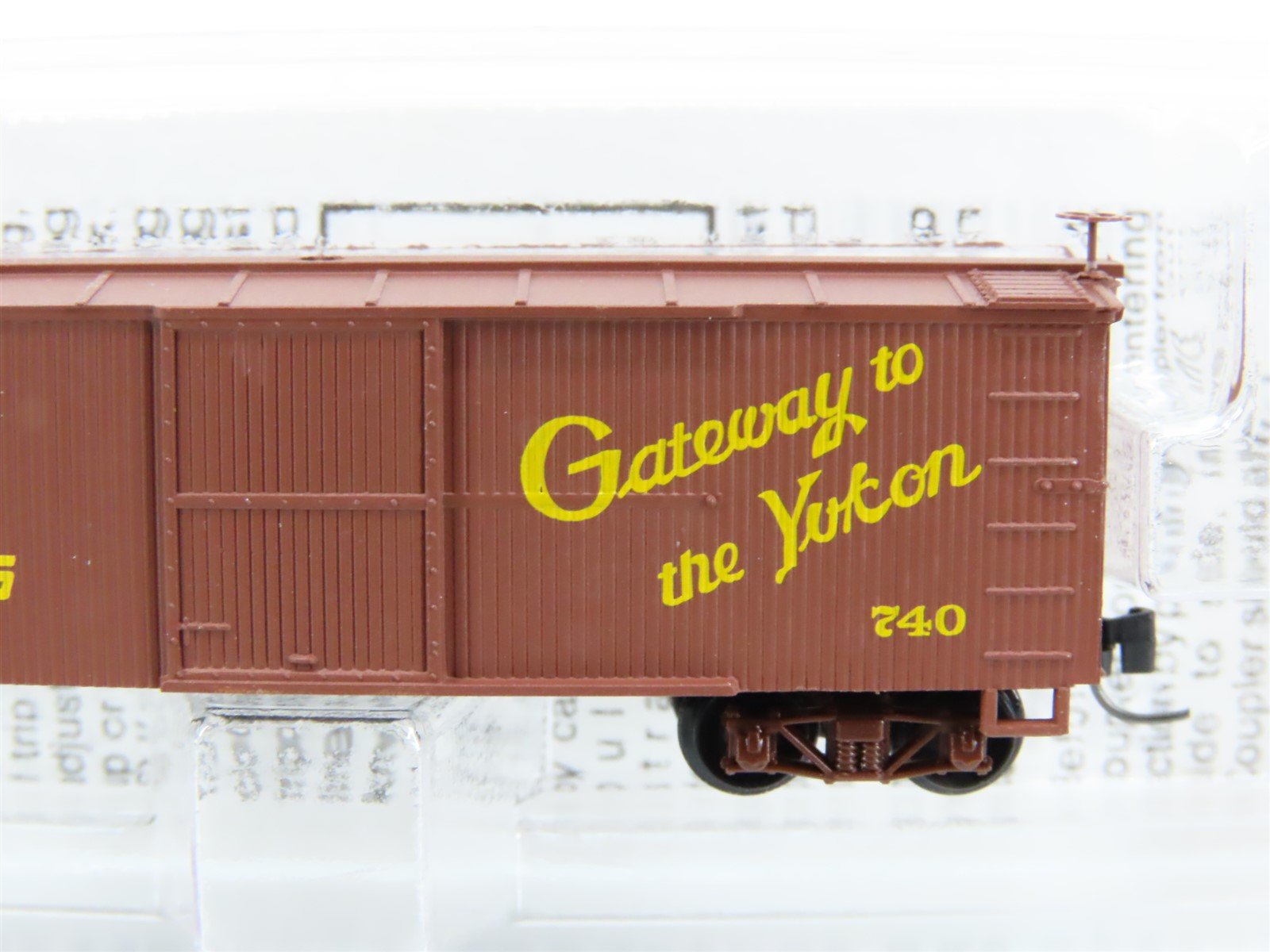 Nn3 Scale Micro-Trains MTL 15111 WPY White Pass & Yukon 30' Wood Boxcar #740