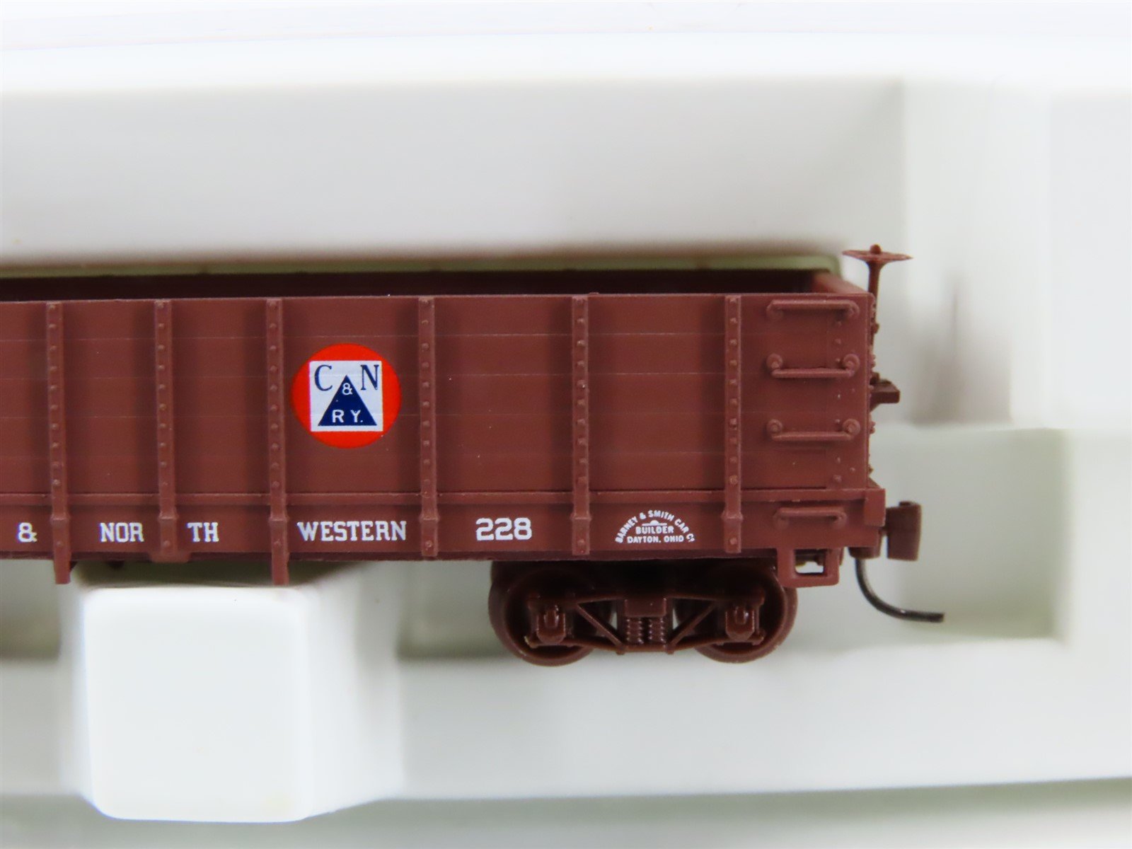 Nn3 Scale Micro-Trains MTL 15205 Colorado & Northwestern Gondola #228