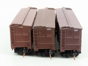 LOT of 3 N Micro-Trains MTL WP Western Pacific / CB&Q Burlington Stock Cars