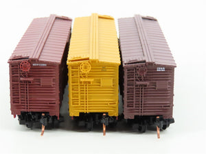 LOT of 3 N Scale Micro-Trains MTL MKT/MILW/CB&Q Railroad Stock Cars