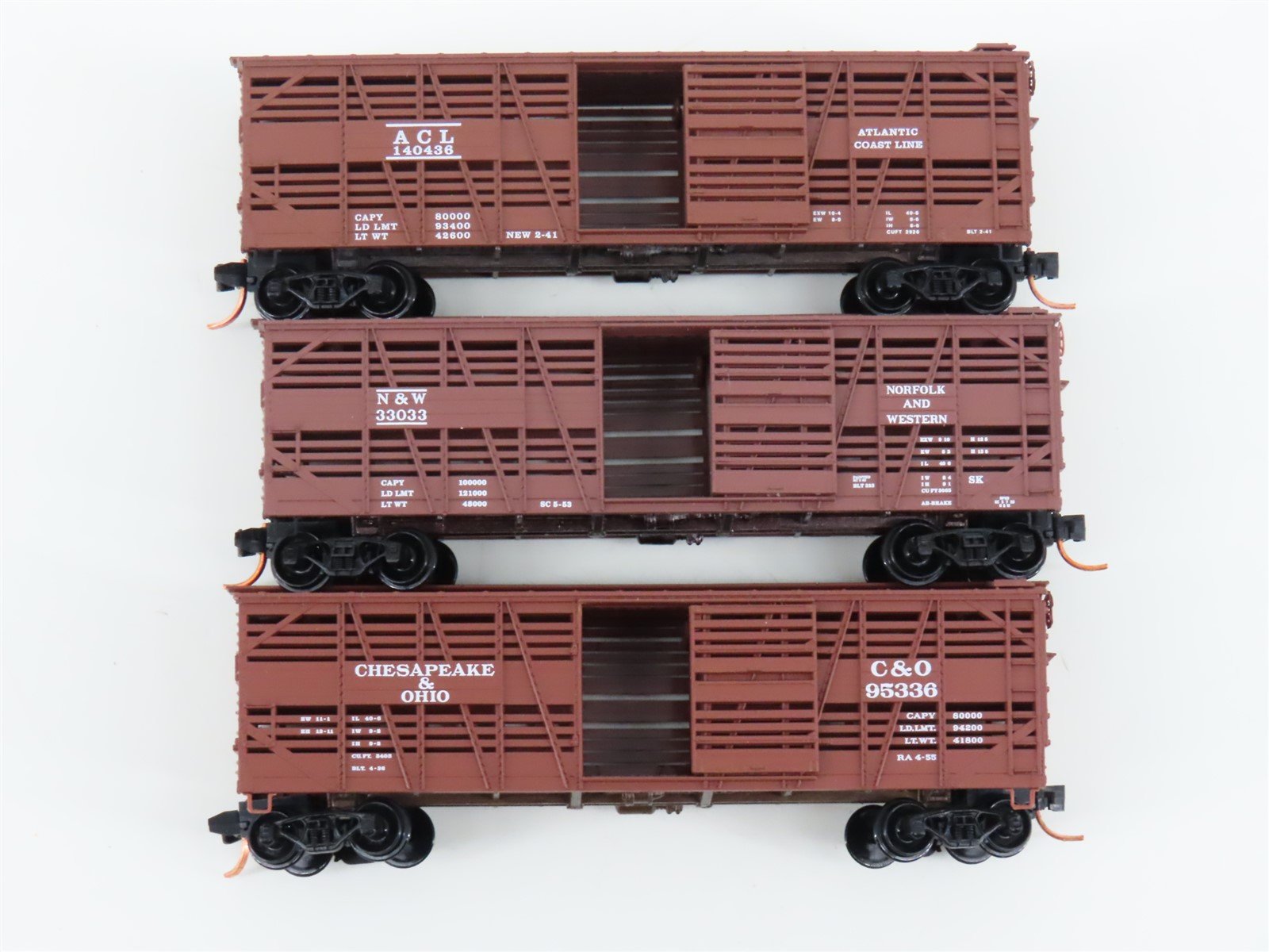 LOT of 3 N Scale Micro-Trains MTL ACL/N&W/C&O Railroad Stock Cars
