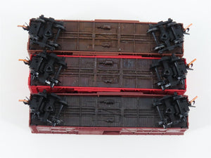 LOT of 3 N Scale Micro-Trains MTL GN/MILW/CP Railroad Stock Cars