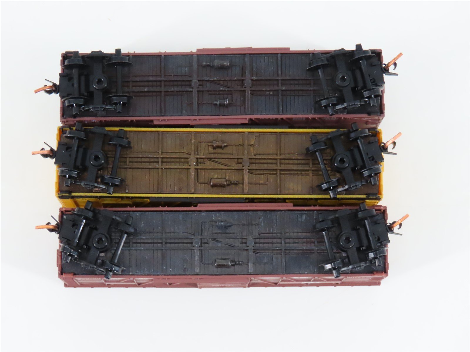 LOT of 3 N Scale Micro-Trains MTL T&P/MKT/NYC Railroad Stock Cars