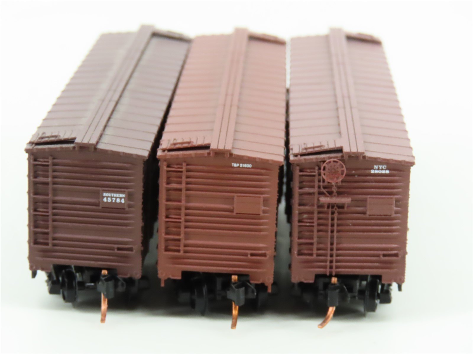 LOT of 3 N Scale Micro-Trains MTL SOU/T&P/NYC Railroad Stock Cars