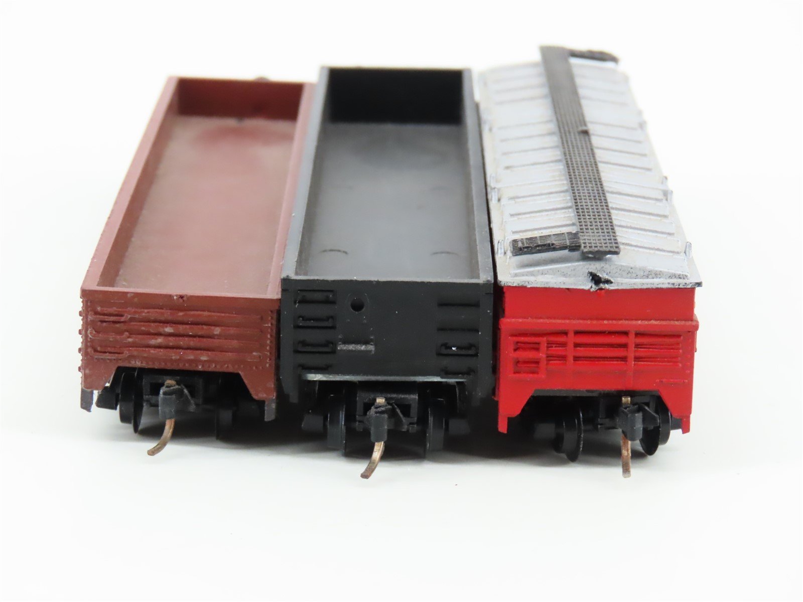 LOT of 3 N Scale Trix/AHM CNW-CBQ Railway Gondola Cars