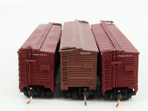 LOT of 3 N Scale Micro-Trains MTL/Atlas FWD-CBQ Burlington 40' Woodside Boxcars