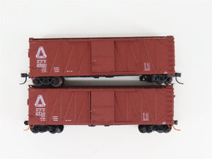 LOT of 2 N Scale Atlas RFP Railway 40' Woodside Boxcars