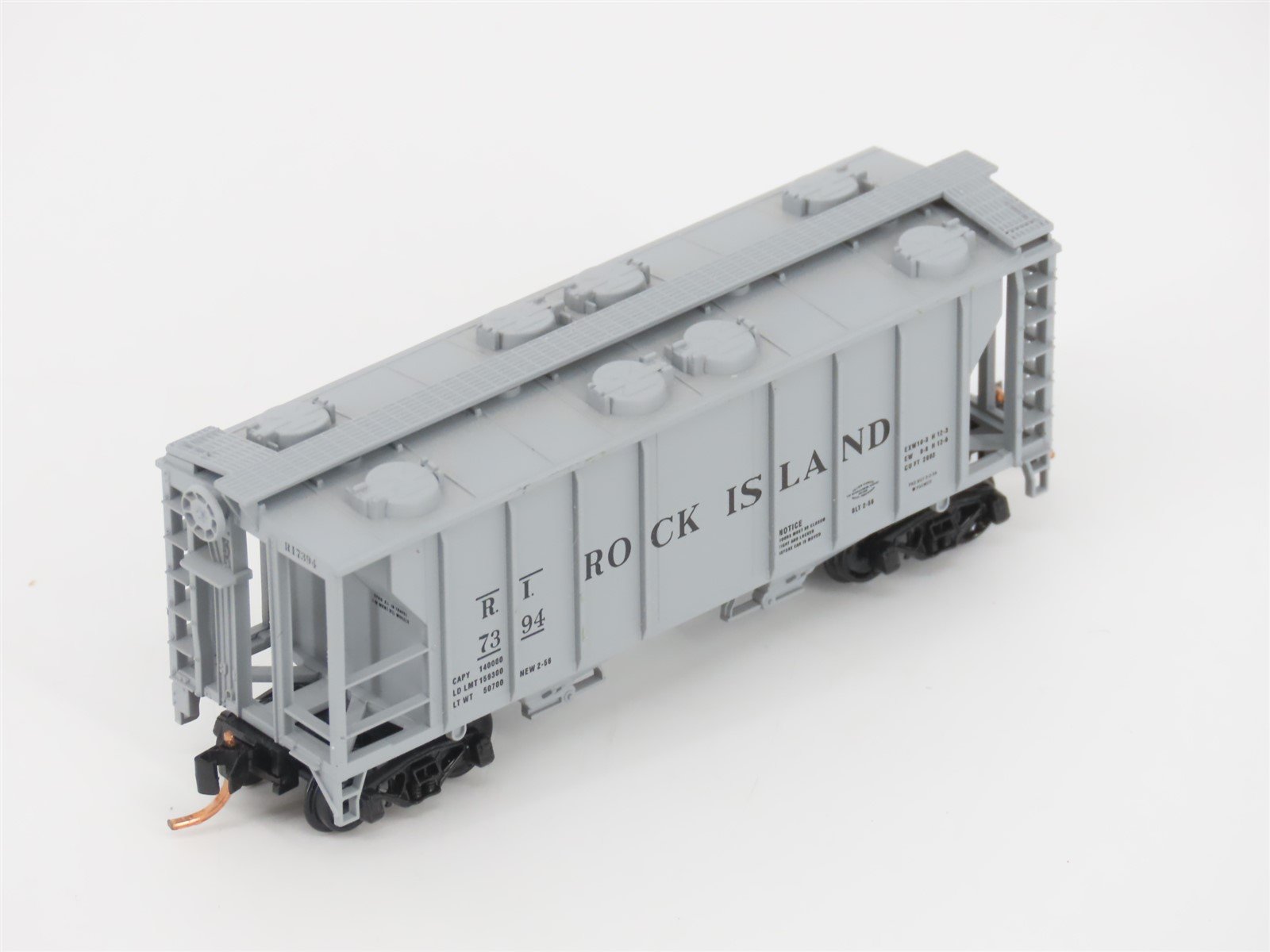 LOT of 3 N Scale Atlas & Arnold Rapido CNW/RI Railroad 2-Bay Covered Hoppers