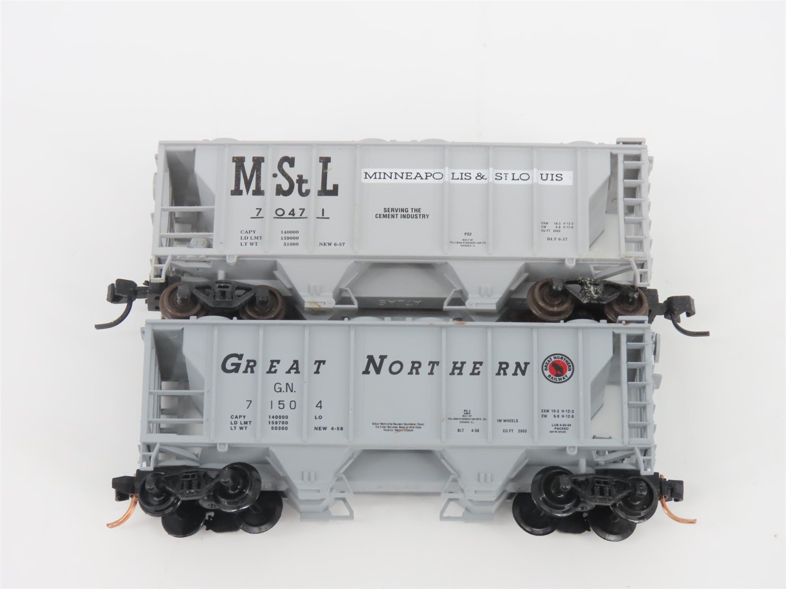 LOT of 4 N Scale Atlas NP/GN/M&STL/NAHX 2-Bay Covered Hoppers