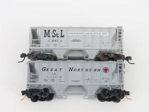 LOT of 4 N Scale Atlas NP/GN/M&STL/NAHX 2-Bay Covered Hoppers