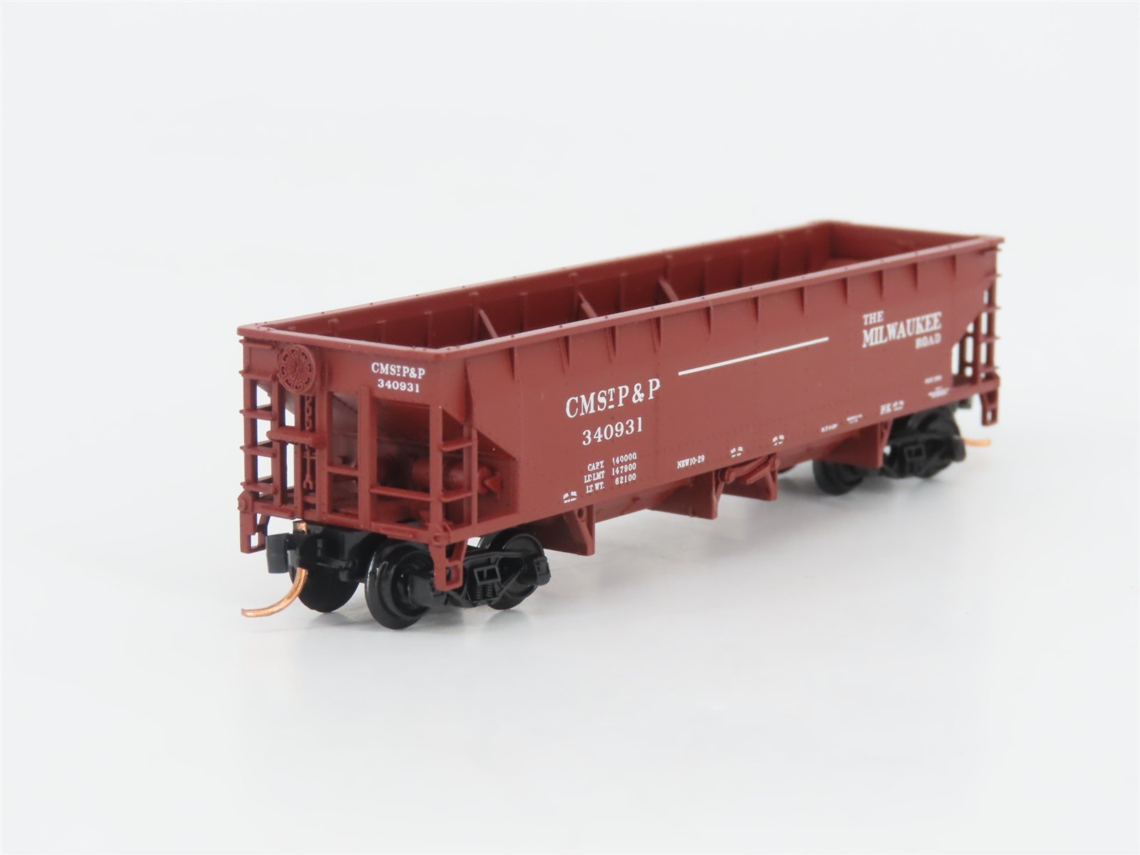 LOT of 3 N Scale Atlas CMSTP&P/RI/ATSF Open 2-Bay Hoppers