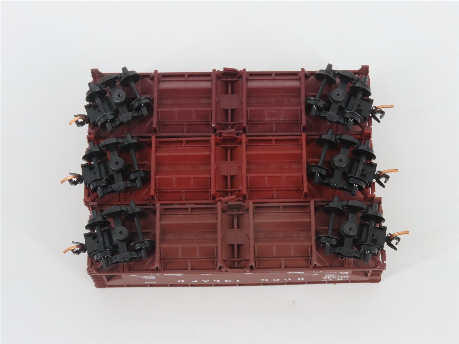 LOT of 3 N Scale Atlas CMSTP&P/RI/ATSF Open 2-Bay Hoppers