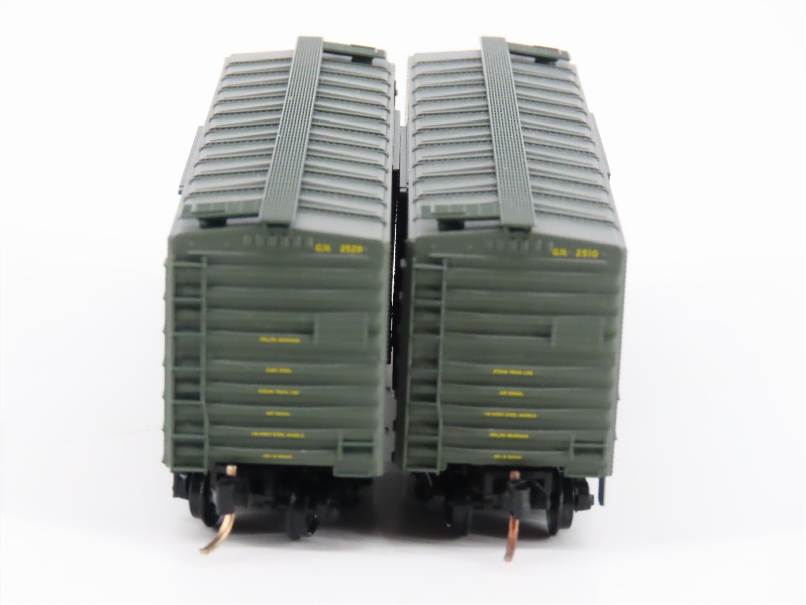 LOT of 2 N Scale Micro-Trains MTL GN Great Northern Railway Single Door Box Cars