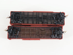 LOT of 2 N Scale Micro-Trains MTL CN Canadian National Railway Box Cars