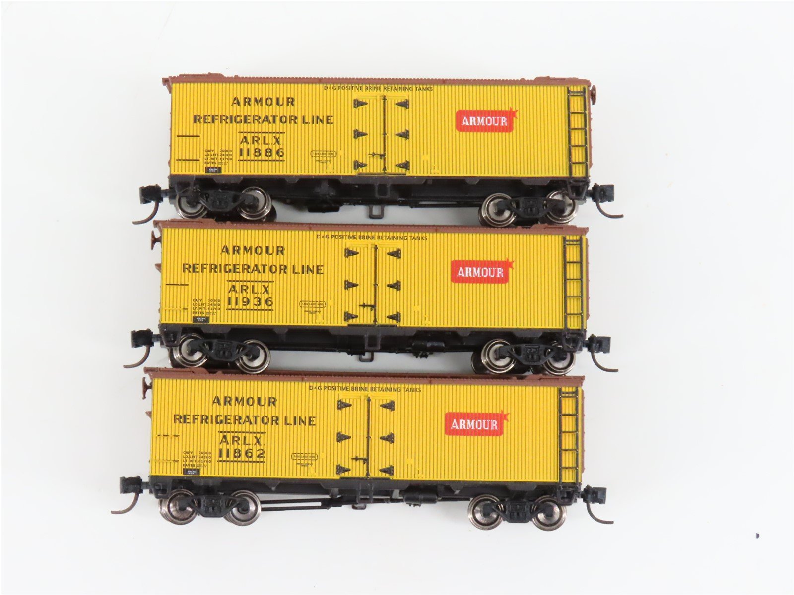 LOT of 3 N Scale ARLX Armour Refrigerator Line Reefers #11862, #11886, & #11936