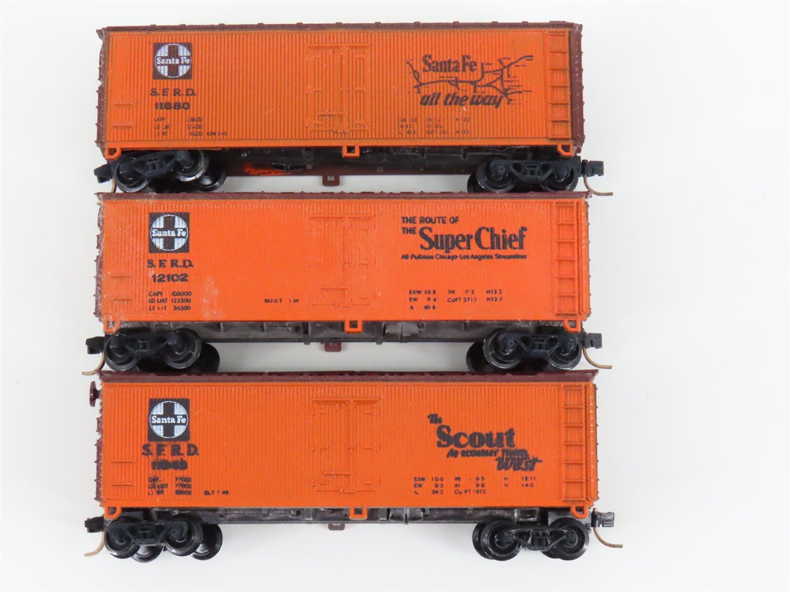 LOT of 3 N Scale Con-Cor SFRD Santa Fe Railroad Reefers