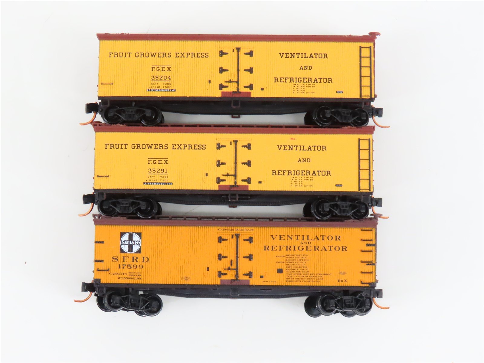 LOT of 3 N Scale Atlas FGEX Fruit Growers Express / SFRD Santa Fe Reefers