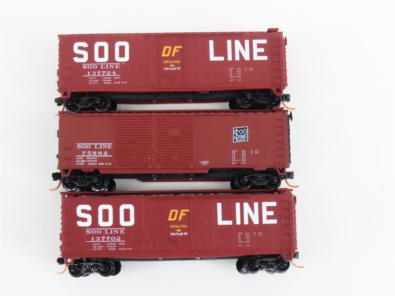 LOT of 3 N Scale Atlas SOO Line Railroad Box Cars