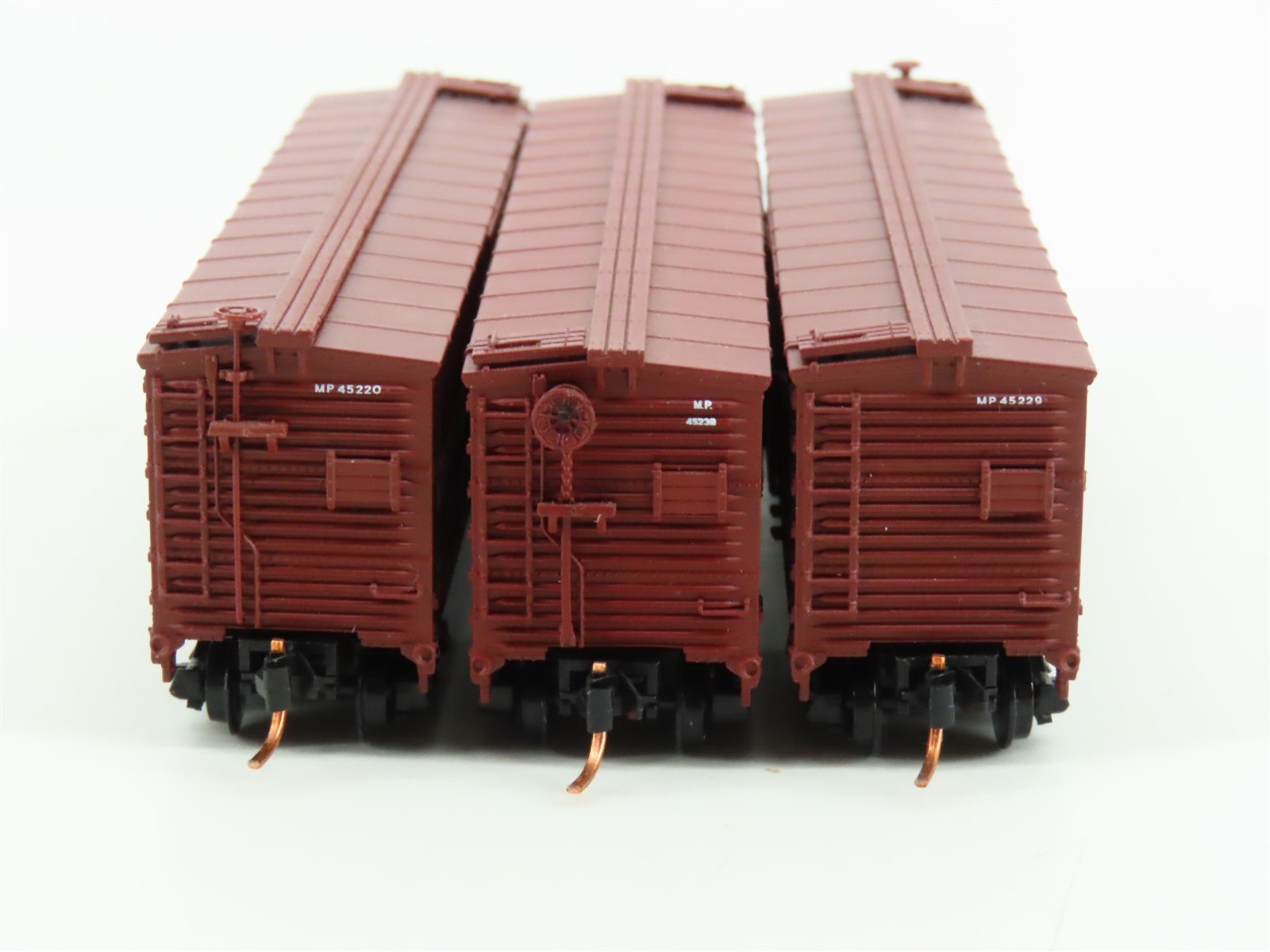 LOT of 3 N Scale Atlas MP Missouri Pacific Railroad Single Door Box Cars