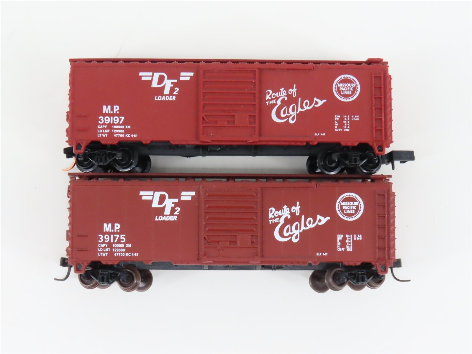 LOT of 2 N Scale Atlas MP Missouri Pacific Railroad Eagles Single Door Box Cars