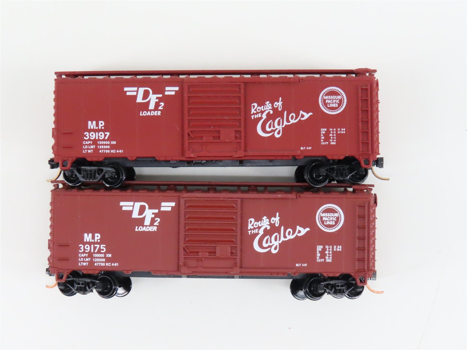 LOT of 2 N Scale Atlas MP Missouri Pacific Lines Eagles Single Door Box Cars