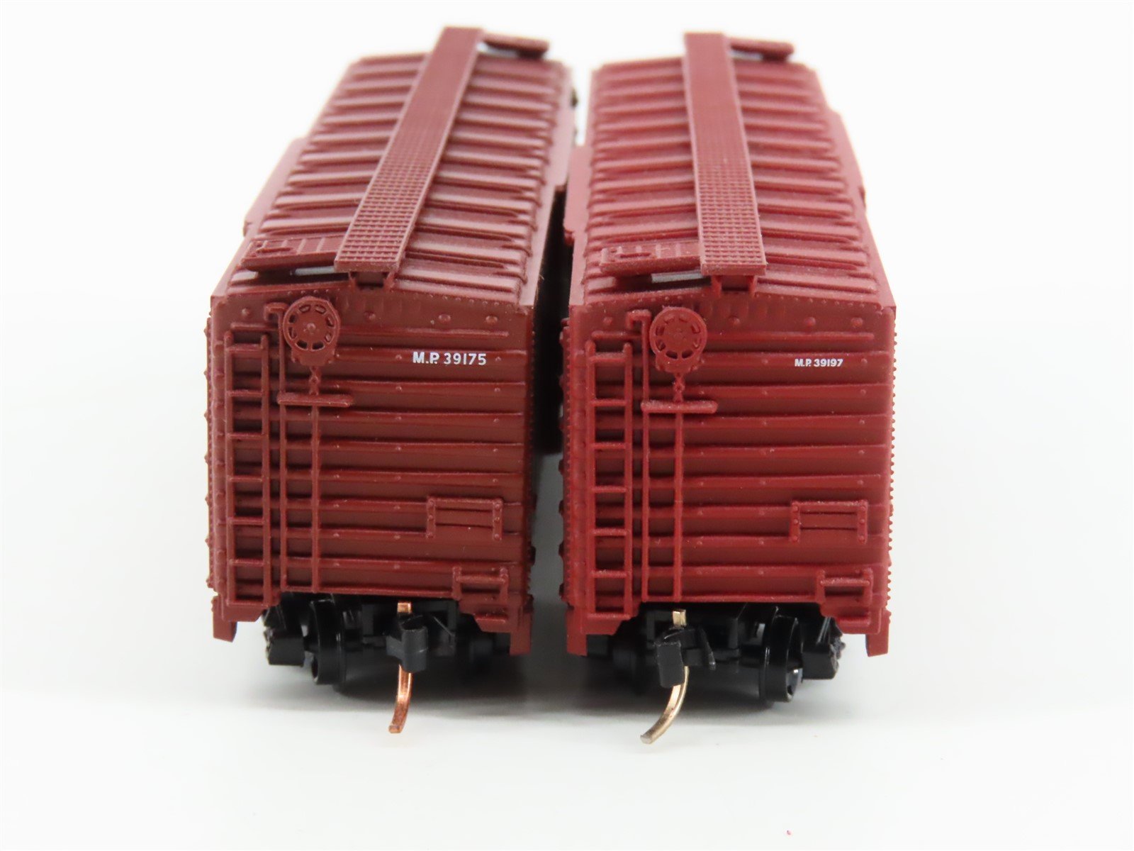 LOT of 2 N Scale Atlas MP Missouri Pacific Lines Eagles Single Door Box Cars