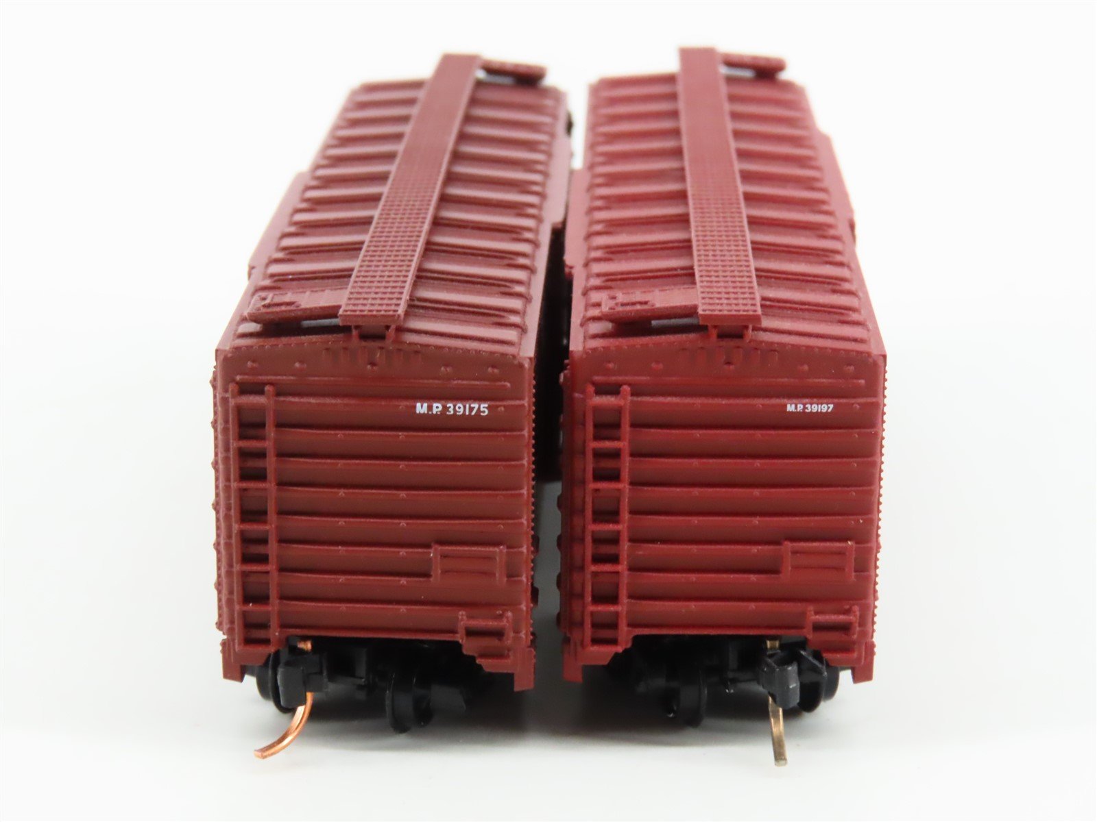 LOT of 2 N Scale Atlas MP Missouri Pacific Lines Eagles Single Door Box Cars