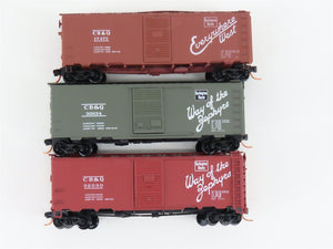 LOT of 3 N Scale Deluxe Innovations, Micro-Trains, & Intermountain CB&Q Box Cars