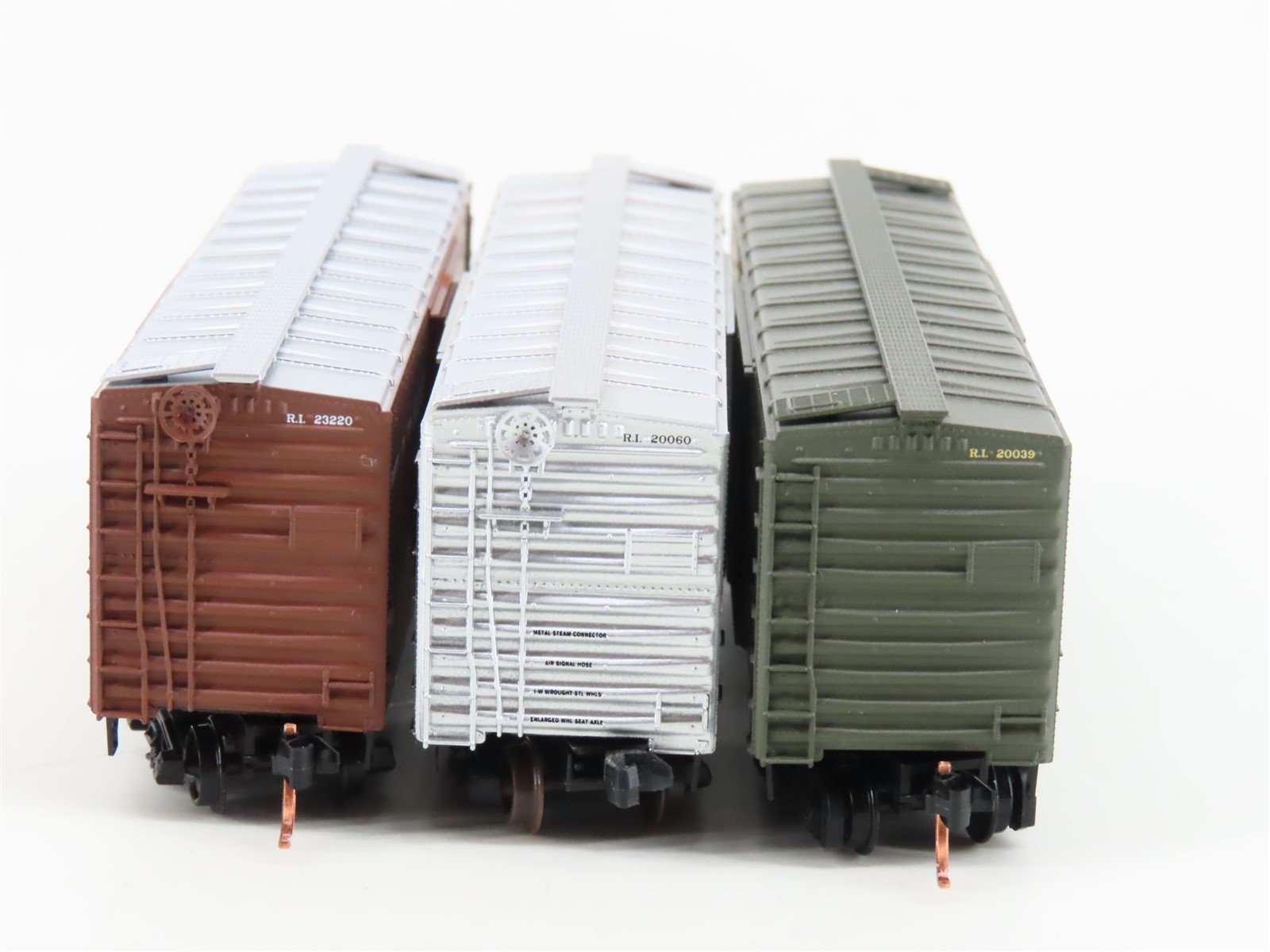 LOT of 3 N Scale Micro-Trains MTL RI Rock Island Route of the Rockets Box Cars