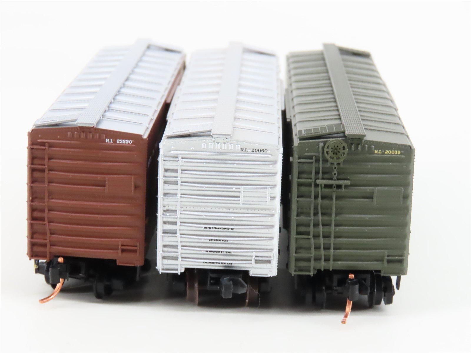 LOT of 3 N Scale Micro-Trains MTL RI Rock Island Route of the Rockets Box Cars