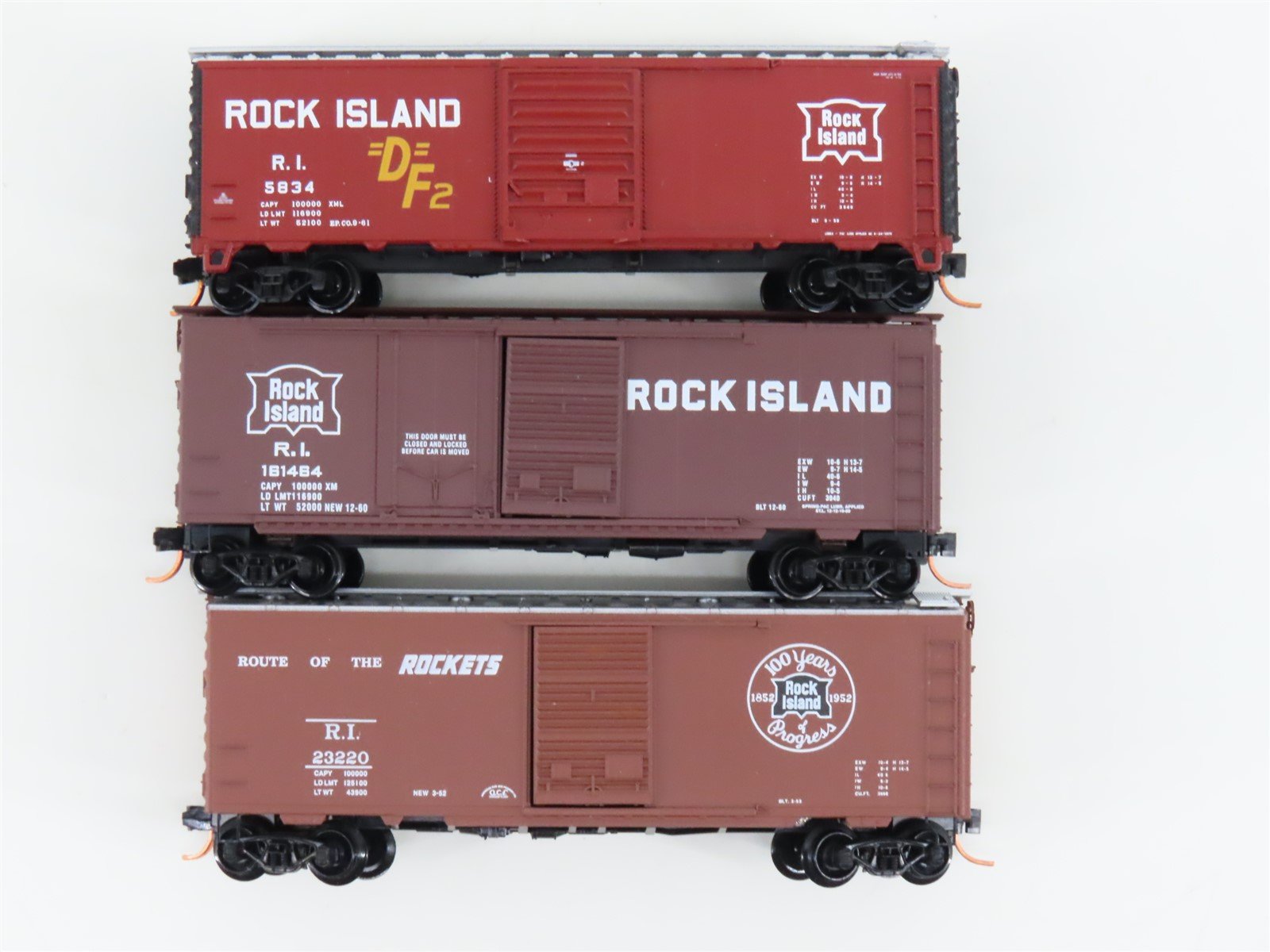 LOT of 3 N Scale Atlas & Micro-Trains MTL RI Rock Island Railroad Box Cars