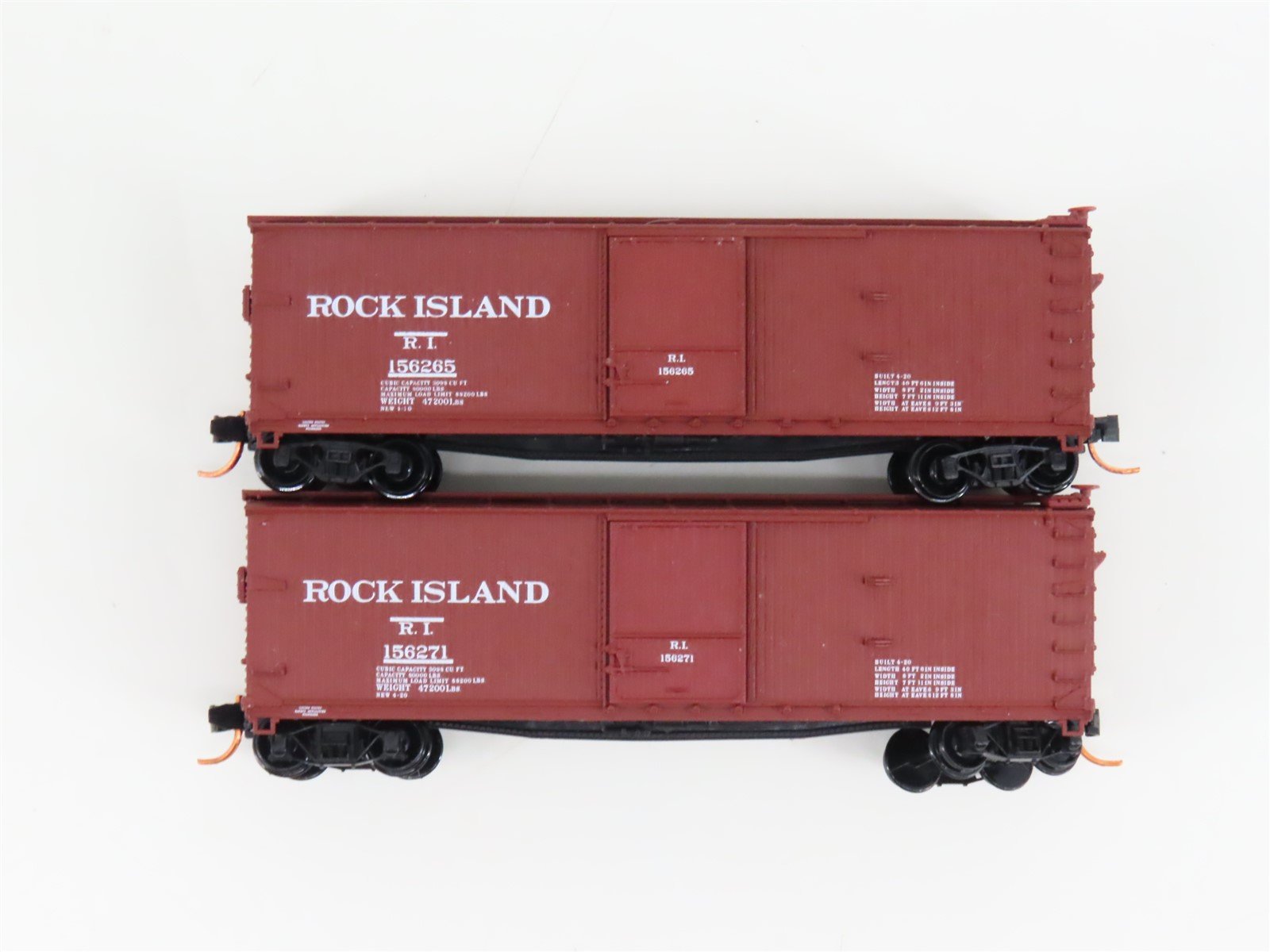 LOT of 2 N Scale Micro-Trains MTL RI Rock Island Woodside 40' Boxcars