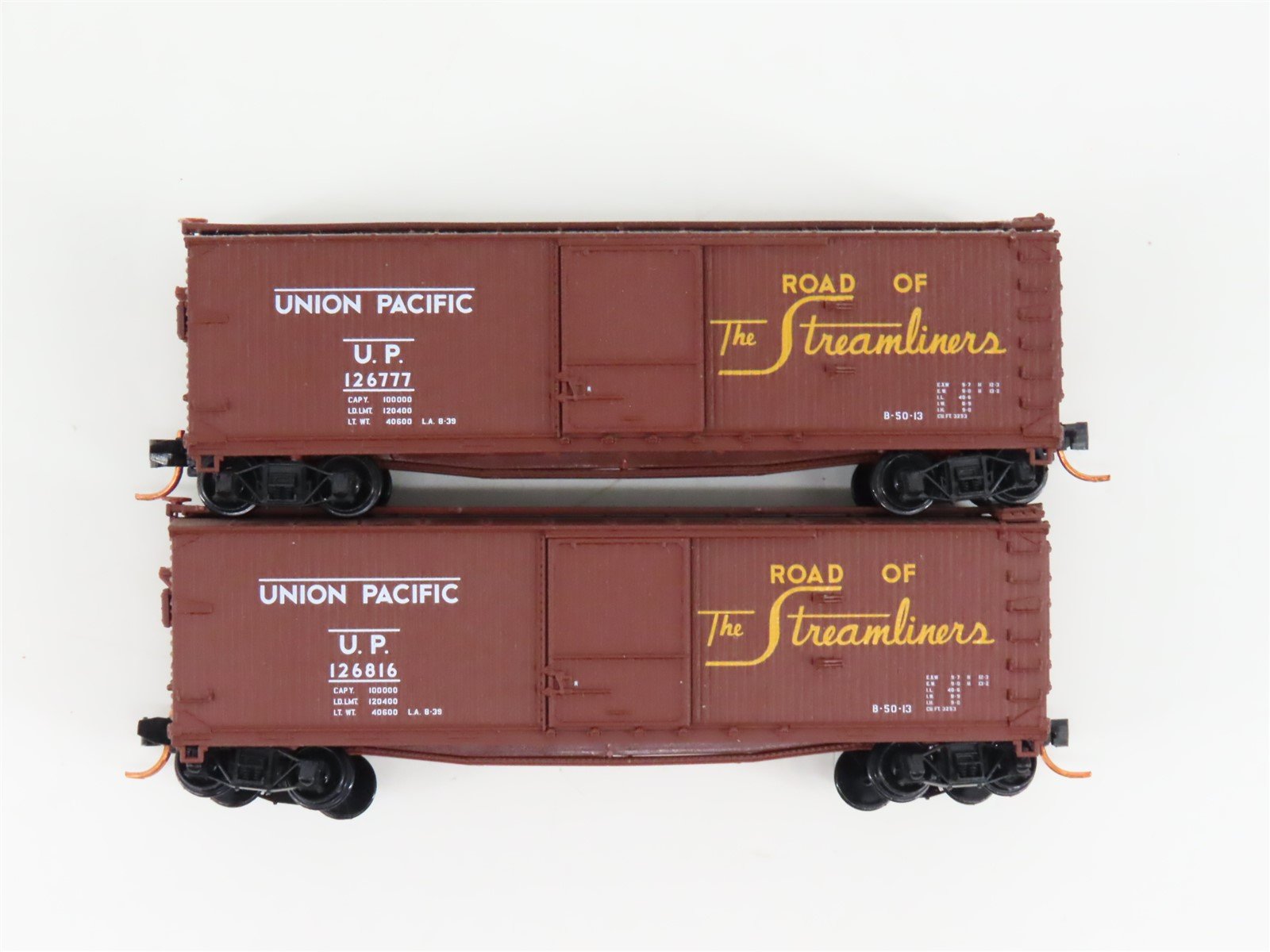 LOT of 2 N Scale Micro-Trains MTL UP Union Pacific Woodside 40' Boxcars