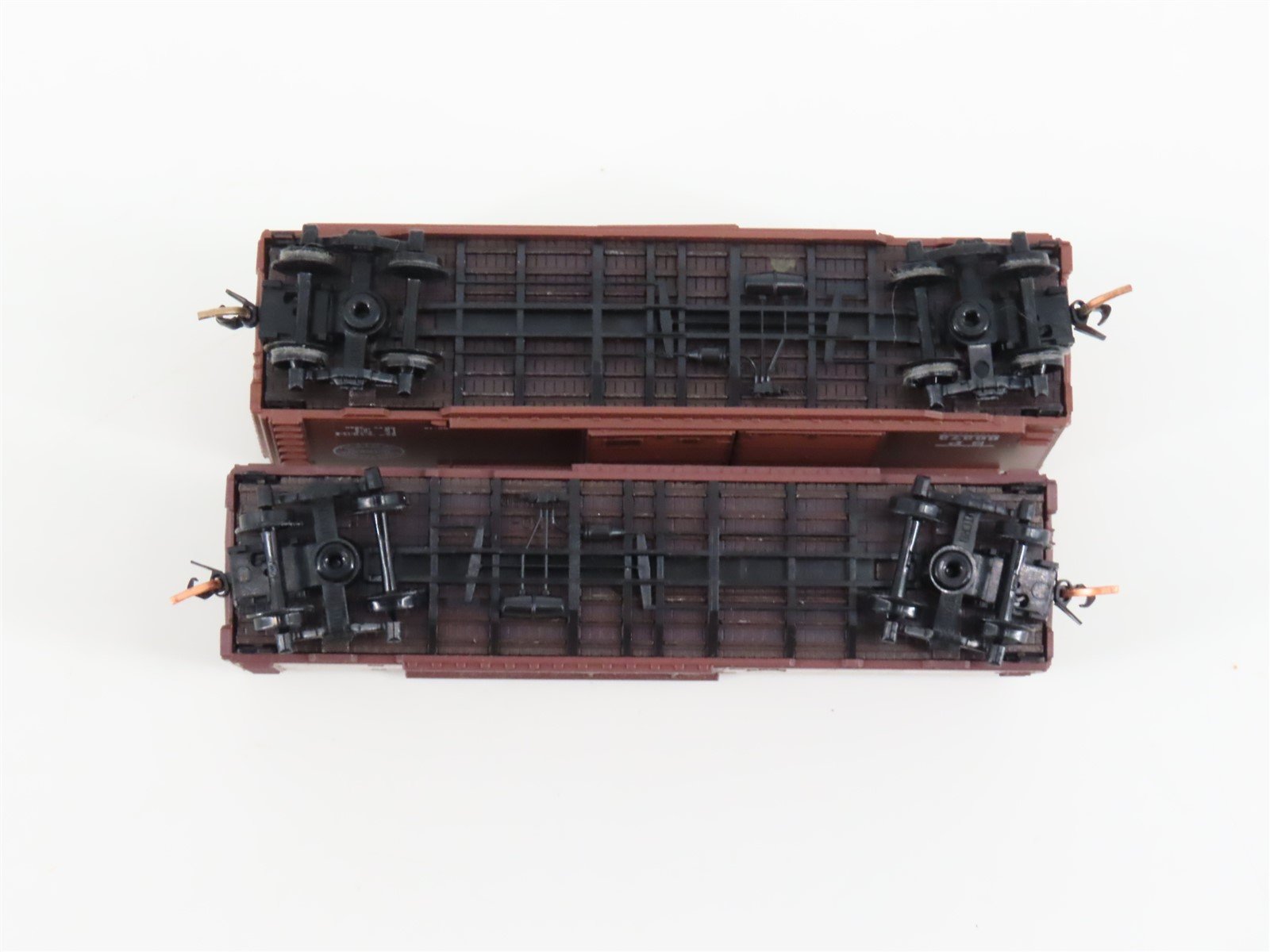 LOT of 2 N Scale Micro-Trains MTL MP/SP Missouri & Southern Pacific 40' Boxcars