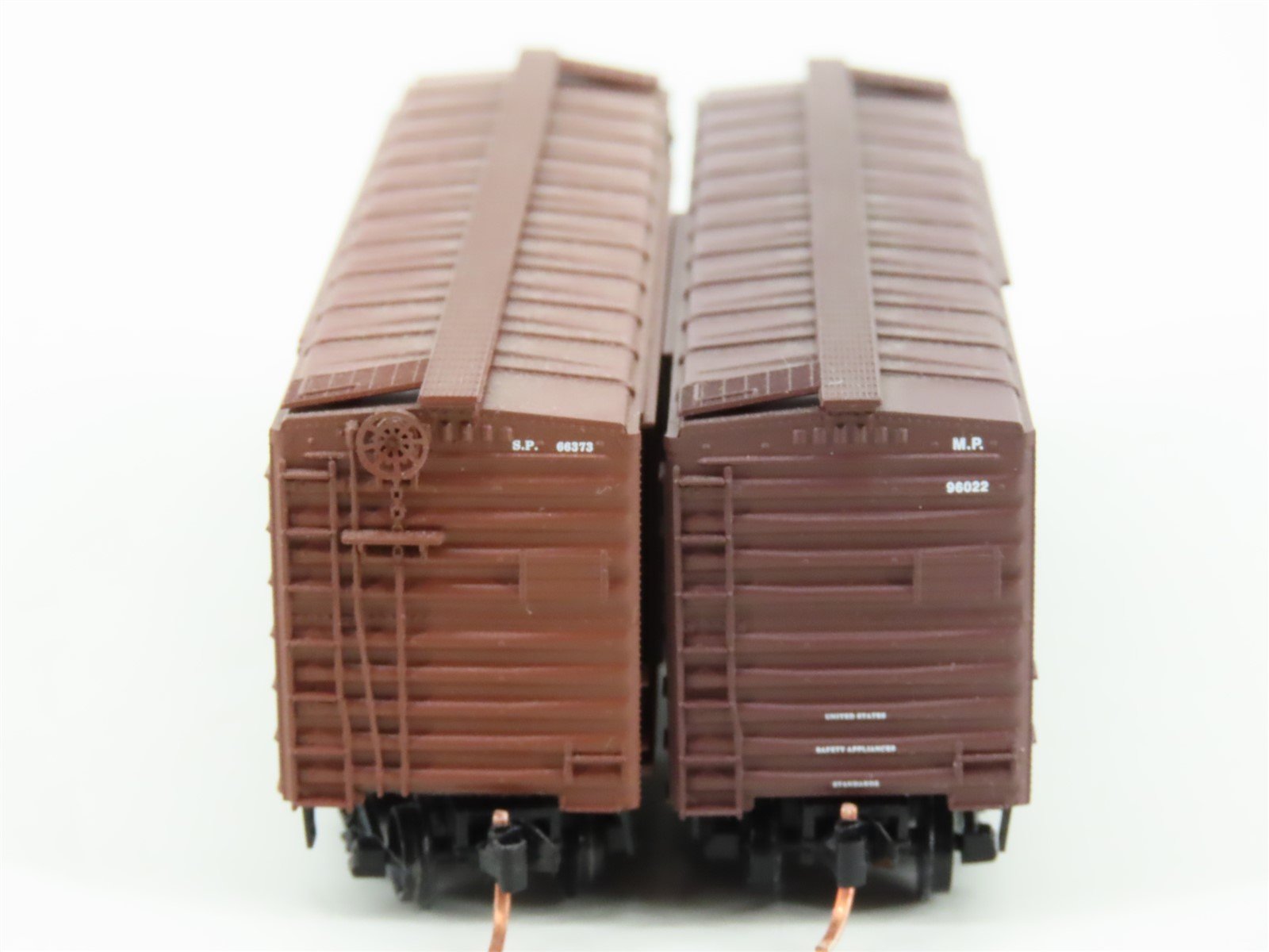 LOT of 2 N Scale Micro-Trains MTL MP/SP Missouri & Southern Pacific 40' Boxcars