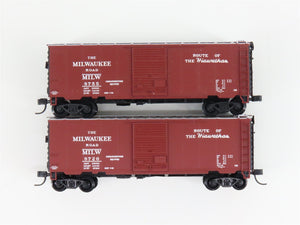 LOT of 3 N Scale Micro-Trains MTL MILW Milwaukee Road 40' Boxcars